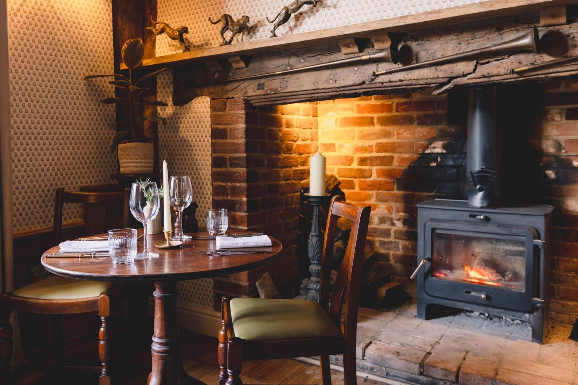 The Crown, Bildeston酒店 外观 照片